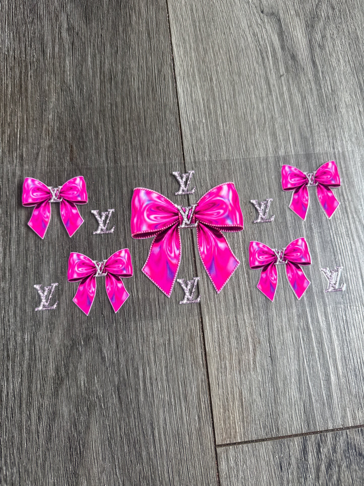 LV with bows