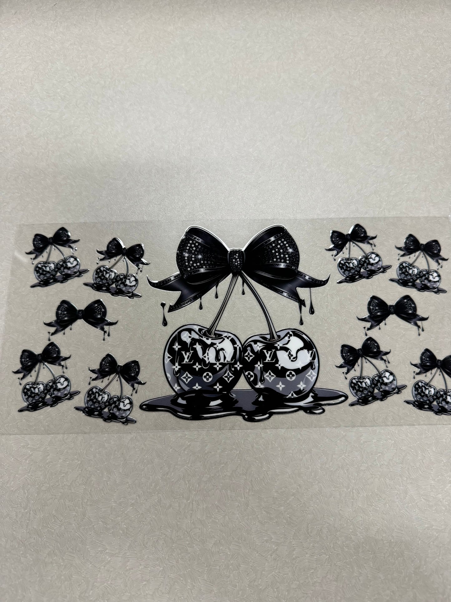 Black cherry LV