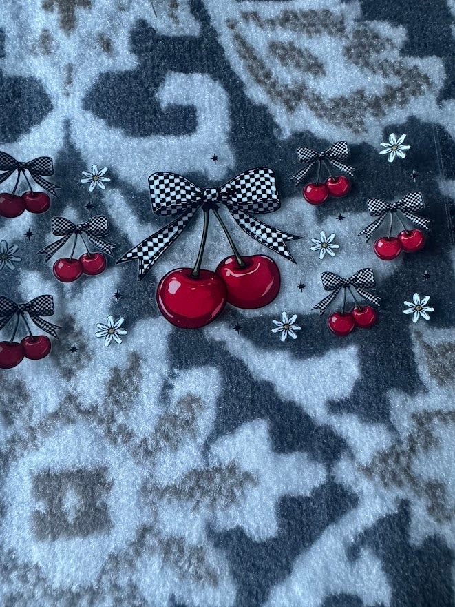 Black/White Checkered Cherry